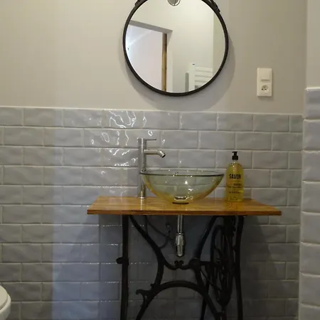 Colonna 4 Bedroom 아파트 마노스크